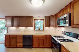 60 Old Farm Rd, Mansfield, MA 02048 - Photo 11