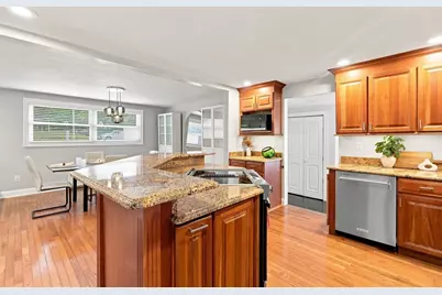 181 Flagg Street, Worcester, MA 01609 - Photo 9