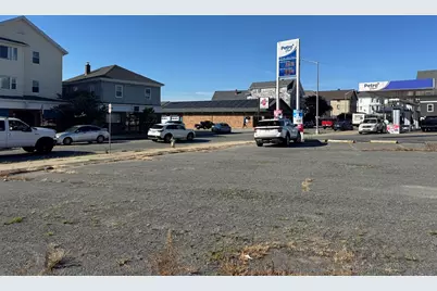 1732 S Main St, Fall River, MA 02724 - Photo 1