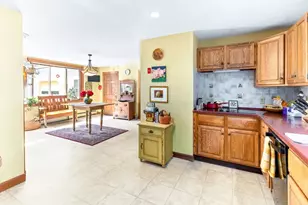 3 Howard St, Easton, MA 02375 - Photo 11
