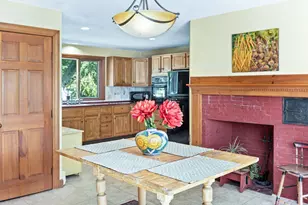 3 Howard St, Easton, MA 02375 - Photo 7