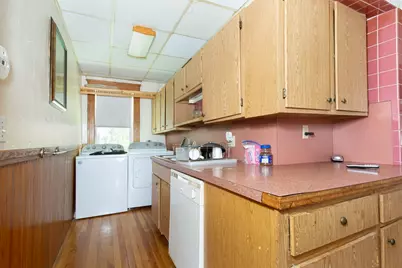 14 Ericsson St, Worcester, MA 01606 - Photo 7