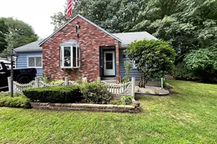 1635 Providence Rd, Northbridge, MA 01534 - Photo 1