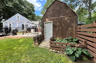 1635 Providence Rd, Northbridge, MA 01534 - Photo 17