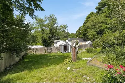 14 Pineview Terrace, Brockton, MA 02302 - Photo 25