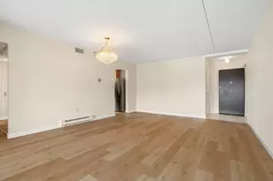 51 Melrose St, Melrose, MA 02176 - Photo 11