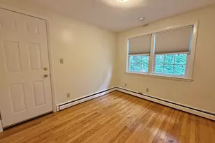 18 Dunstan St, Newton, MA 02465 - Photo 19