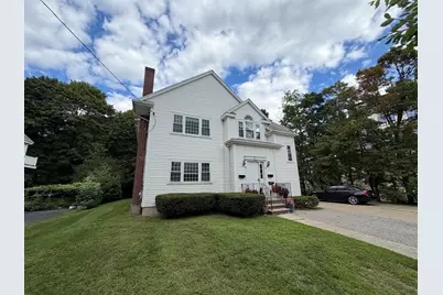 18 Dunstan St #1, Newton, MA 02465 - Photo 1