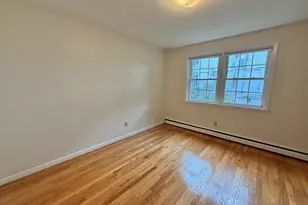 18 Dunstan St, Newton, MA 02465 - Photo 13
