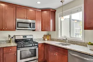 311 Littleton Rd, Chelmsford, MA 01824 - Photo 13