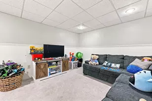 1025 Westminster Hill Rd, Fitchburg, MA 01420 - Photo 25
