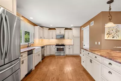 55 Crescent St, Bridgewater, MA 02324 - Photo 15