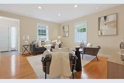 178/180 West St, Needham, MA 02494 - Photo 3