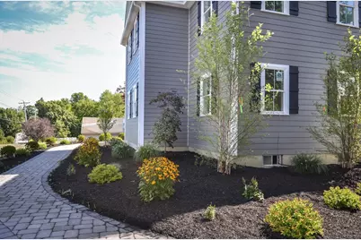 147 Highland St, Berlin, MA 01503 - Photo 5