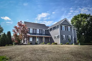 147 Highland St, Berlin, MA 01503 - Photo 1