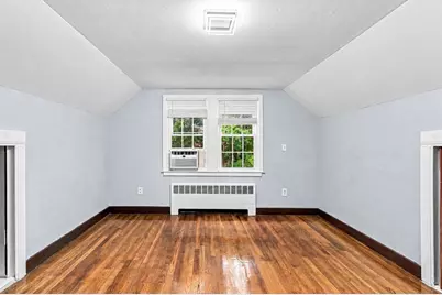 26 Beulah St, Framingham, MA 01701 - Photo 21