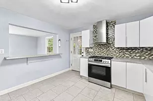 26 Beulah St, Framingham, MA 01701 - Photo 7