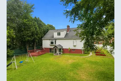 26 Beulah St, Framingham, MA 01701 - Photo 31