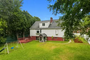 26 Beulah St, Framingham, MA 01701 - Photo 31