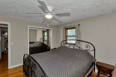 23 Beyer Dr, Easthampton, MA 01027 - Photo 9