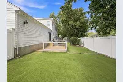 10 Azalea Cir, Dedham, MA 02026 - Photo 31