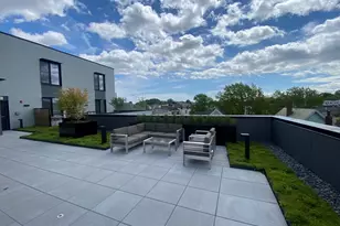 154 Broadway, Somerville, MA 02145 - Photo 15