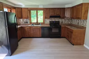 178 Cross St, Boylston, MA 01505 - Photo 3