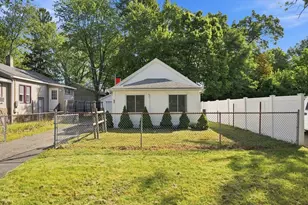 15 Alice St, Springfield, MA 01109 - Photo 25