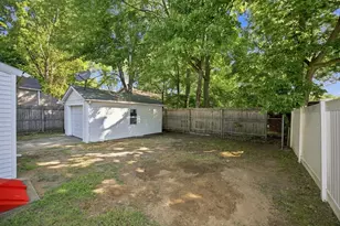 15 Alice St, Springfield, MA 01109 - Photo 21