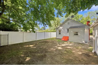 15 Alice St, Springfield, MA 01109 - Photo 19