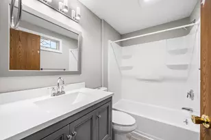 72 E Bluff Rd, Ashland, MA 01721 - Photo 31