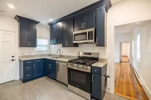 11 Pearl St, Salem, MA 01970 - Photo 1