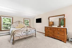 84 Derby St, Dracut, MA 01826 - Photo 13