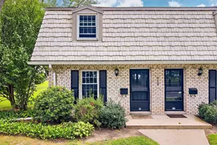 16 Corey Colonial, Agawam, MA 01001 - Photo 1