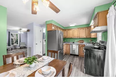 16 Corey Colonial #16, Agawam, MA 01001 - Photo 9