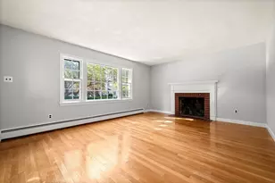 31 Homestead Cir, Hamilton, MA 01982 - Photo 9