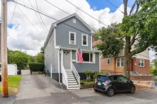 17 Cobb St, Medford, MA 02155 - Photo 1