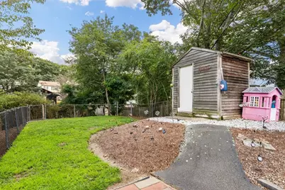 17 Cobb St, Medford, MA 02155 - Photo 19