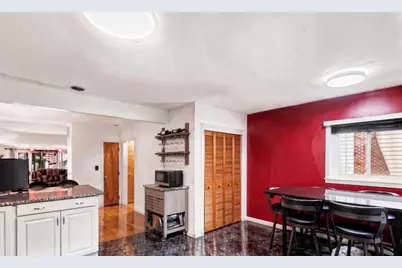 17 Cobb St, Medford, MA 02155 - Photo 5