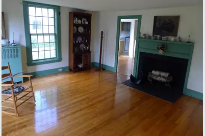 62 South St., Westborough, MA 01581 - Photo 3