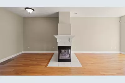 9 Nirvana Dr #2E, Saugus, MA 01609 - Photo 5