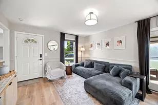 1 Alvord Pl, South Hadley, MA 01075 - Photo 5