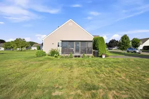 1 Alvord Pl, South Hadley, MA 01075 - Photo 35