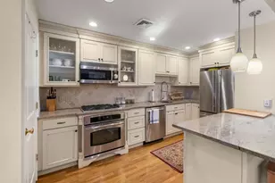 299 Marlborough St, Boston, MA 02116 - Photo 3