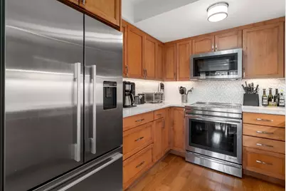 1731 Beacon Street #402, Brookline, MA 02445 - Photo 7