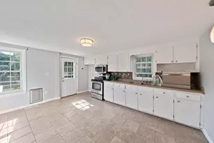 124 S River St, Marshfield, MA 02050 - Photo 17
