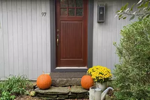 97 Crossbrook Ave, Amherst, MA 01002 - Photo 3