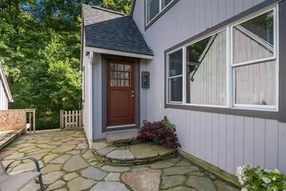 97 Crossbrook Ave, Amherst, MA 01002 - Photo 3
