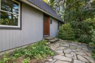 97 Crossbrook Ave, Amherst, MA 01002 - Photo 3