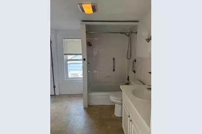 9 Andrew St #9, Cambridge, MA 02139 - Photo 9